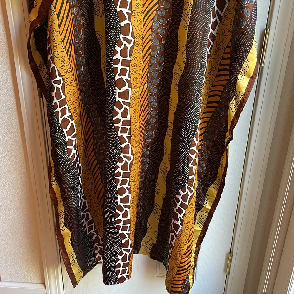 NWT WINLAR SATEEN FEEL VIBRANT DESIGN PRINT FULL LENGTH CAFTAN - Picture 8 of 10